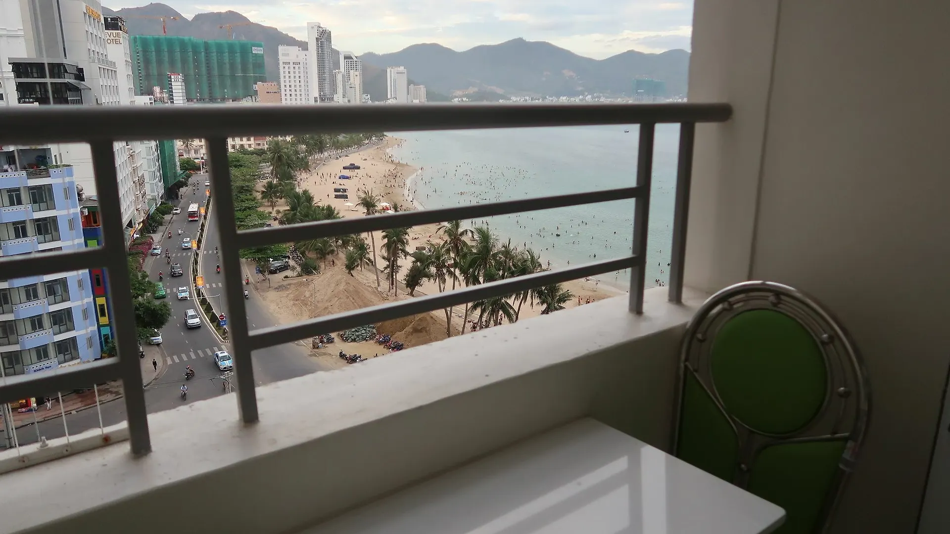 Nha Trang Ocean View Apartment 3*, Nha Trang