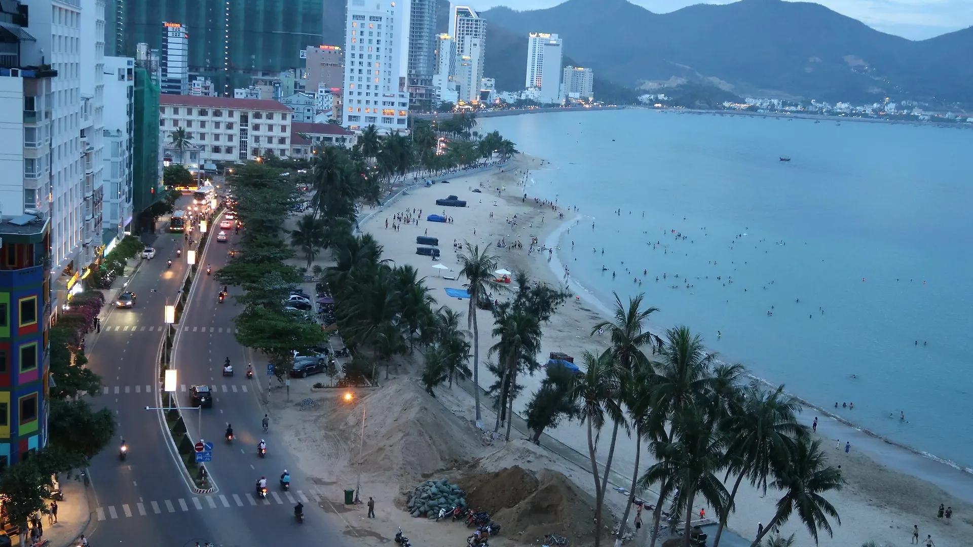 Nha Trang Ocean View Apartment 3*, Nha Trang